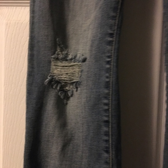 Judy Blue Destroyed Cuff Jean Size 25 - Picture 9 of 14